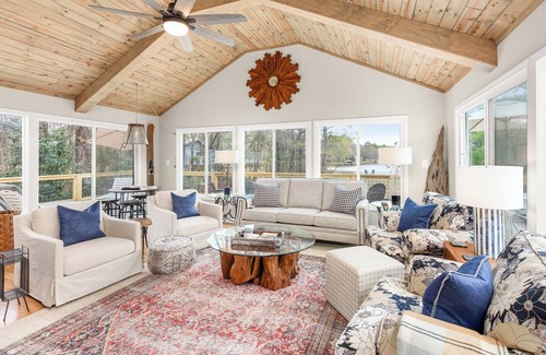 Milledgeville House | Amazing home with pickle ball court!