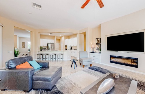 Corte Bella House | Amazing home with fitness room, tennis court, hot tub, pool, kitchen, & patio