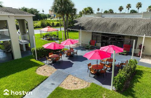 Kissimmee House | Amazing hotel room near Disney for 4 people