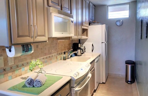 Kihei Condo | AMAZING HOTEL ZONED BEACH FRONT CONDO ON SUGAR BEACH. RESERVE WITH CONFIDENCE!