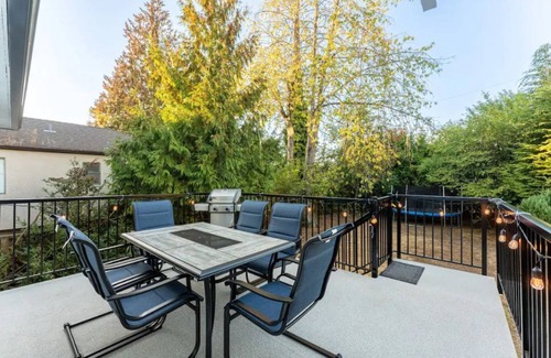 South Cambie House | Amazing House In The Heart Of Vancouver DT/YVR/UBC