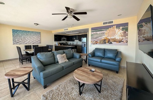 Las Conchas Condo | Amazing Location Close to it all Great Price #302