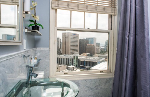 Cortez Hill Condo | Amazing Luxury Condo In The Historic El Cortez