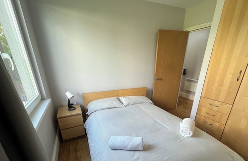 Brockley Apartment | Amazing Mordern Apartment 30 Seconds From Overground and Rail Station