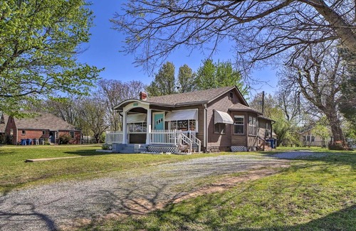 Sunrise Terrace House | Amazing Musical Abode in Expo Square Neighborhood!