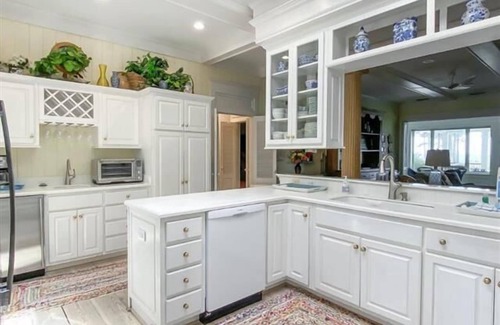 South Beach House | Amazing Oceanfront, Pet-friendly, 8-Bdrm South Beach Home w/Private Pool