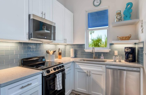 St. Augustine Beach Apartment | Amazing Ocean Views, Steps to Beach, Walk to Restaurants, Shops, and Pier! $300 in Free Tickets!