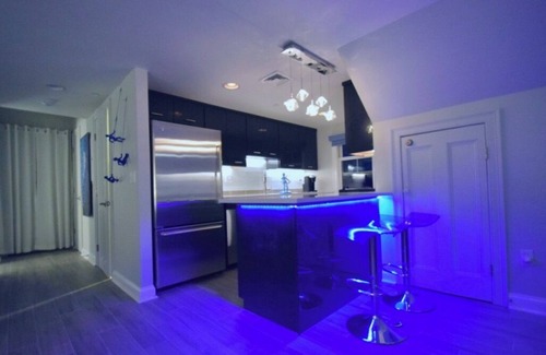 Provincetown Condo | AMAZING OCEAN VIEW & BEACH WEST END PENTHOUSE DISCOUNTS OFFERED