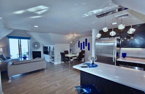 Provincetown Condo | AMAZING OCEAN VIEW & BEACH WEST END PENTHOUSE DISCOUNTS OFFERED