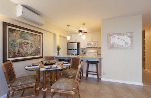 Kailua-Kona Condo | Amazing πββοΈ Oceanfront Penthouse π¬ Newly Renovated! - Banyan Tree 403C π
