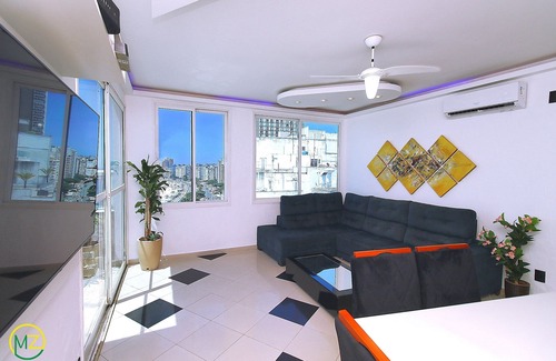 Copacabana Apartment | Amazing penthouse with jacuzzi & frontal sea view