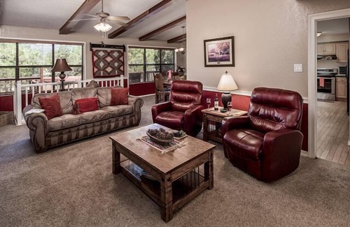 Ruidoso House | Amazing Place, big, bold, beautiful with easy level access and paved parking