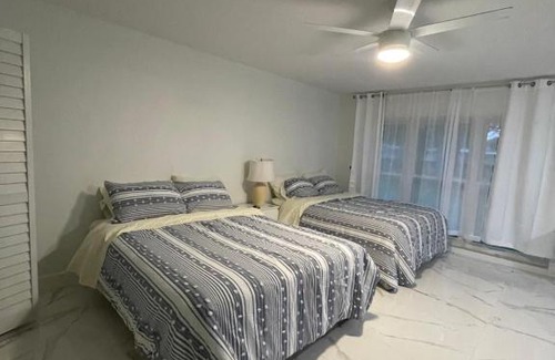 Greater Northdale House | Amazing private home stay bedroom with kitchen