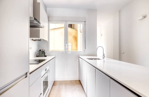 Recoletos Apartment | Amazing Salamanca 2BR, near El Retiro Park, by Blueground