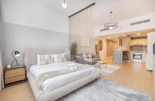 Dubai Sports City Apartment | Amazing Studio Apartment in Frankfurt, Sports City