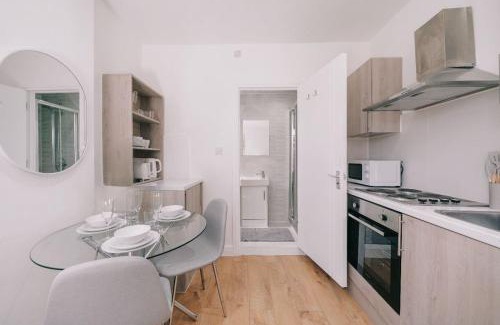 Tooting Apartment | Amazing Studio in Central London - 1