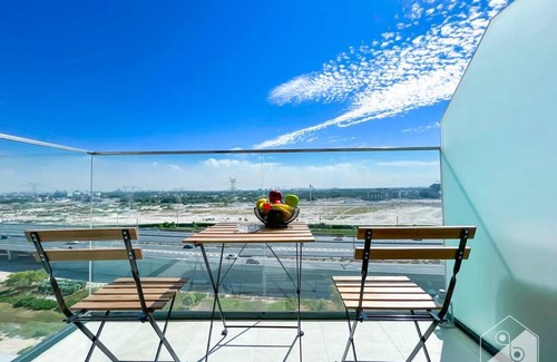 Nad Al Sheba Apartment | Amazing Studio with Balcony & View Riviera Meydan