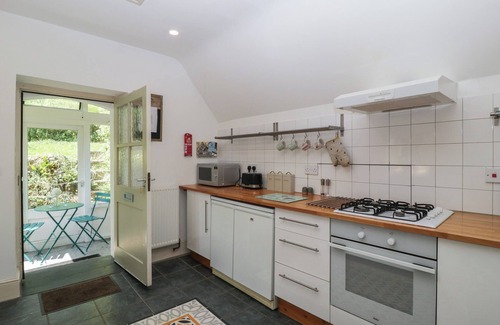 Malvern Cottage | AMAZING VIEW, pet friendly, character holiday cottage in Malvern
