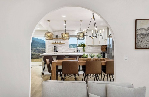 Temecula House | Amazing View Villa in Temecula Wine Country! Well Designed, Fire Pit & Hot Tub!