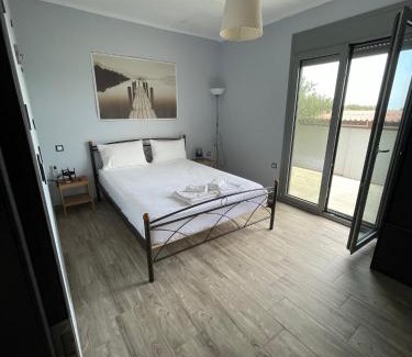 Xifias House | Ambelakia Bungalow