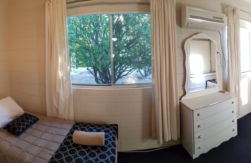 Coonabarabran Hotel | Amber Court Motel, Coonabarabran