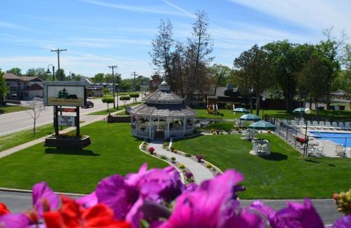 Wisconsin Dells Hotel | Amber's Inn and Suites