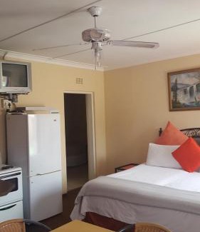 Krugersdorp Hotel | Amberlight Self Catering Accommodation