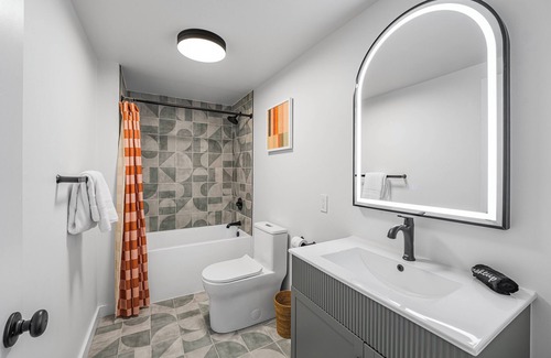 Saratoga Springs Hotel | Ambler Hotel