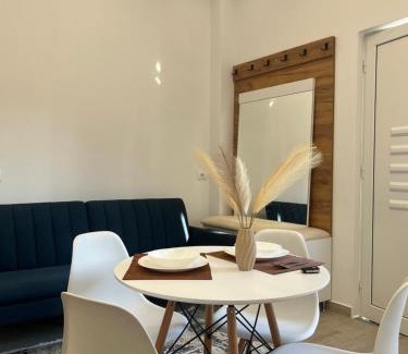 Elbasan House | Ambrelia Living