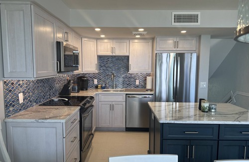 Fernandina Beach Condo | AMELIA ISLAND OCEAN BEACH FRONT BEACHWALKER-BUILDING CLOSEST TO SAND-4 BRM 3 BTH