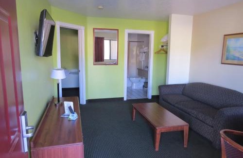 St. George Hotel | America's Best Inn & Suites Saint George