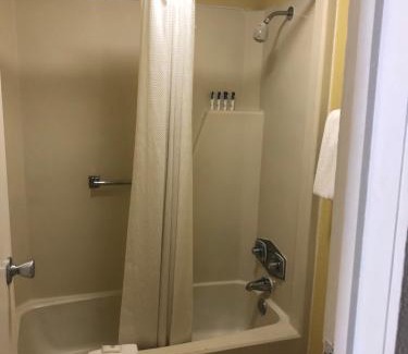 Conyers Hotel | America's Best Value Inn Conyers