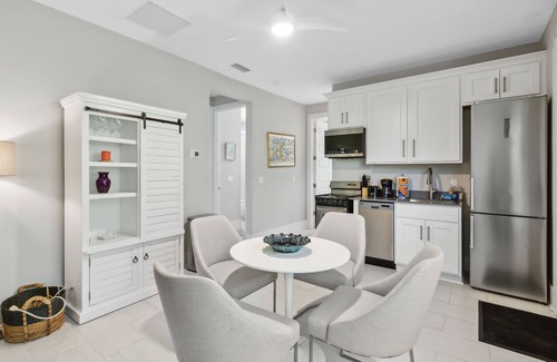 American Beach House | American Beach Retreat - Hosted by Moore AI Rentals