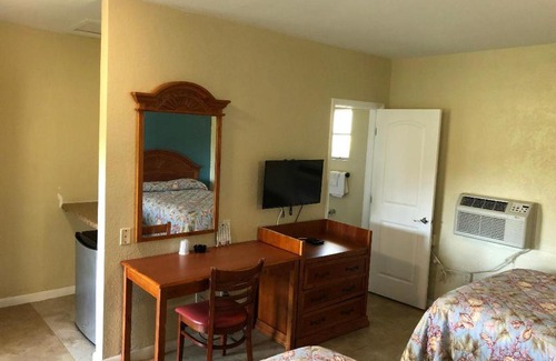 Daytona Beach Hotel | American Inn Of Daytona