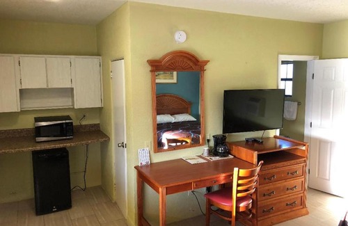 Daytona Beach Hotel | American Inn Of Daytona