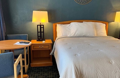 Downtown Sacramento Hotel | American Inn
