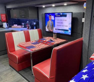 Saint Asaph Other | American rv glamping with hot tub