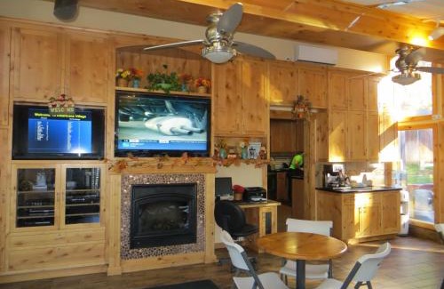 South Lake Tahoe Hotel | Americana Village