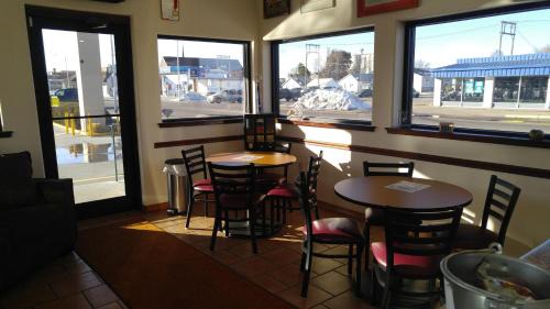 North Platte Hotel | Americas Best Value Inn North Platte