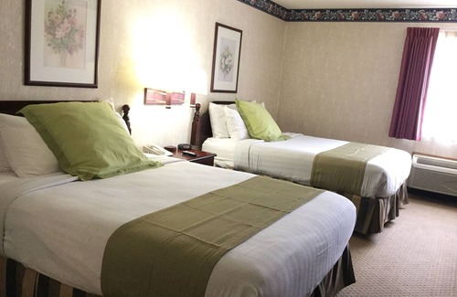 St. Charles Hotel | Americas Best Value Inn & Suites St. Louis, St. Charles Inn