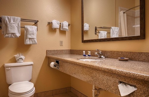 Livingston Hotel | Americas Best Value Inn & Suites Livingston