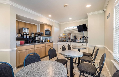 New Braunfels Hotel | Americas Best Value Inn New Braunfels San Antonio