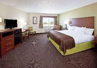 Osage Hotel | AmericInn by Wyndham Osage