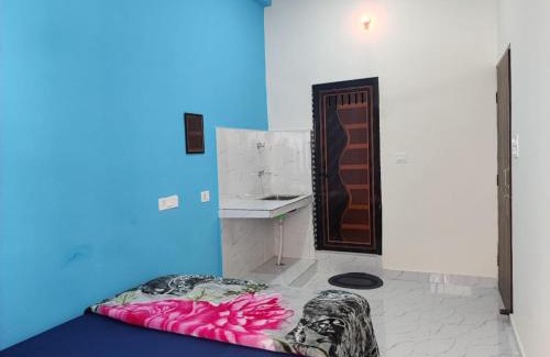 Tapovan House | Amigos Homestay 1