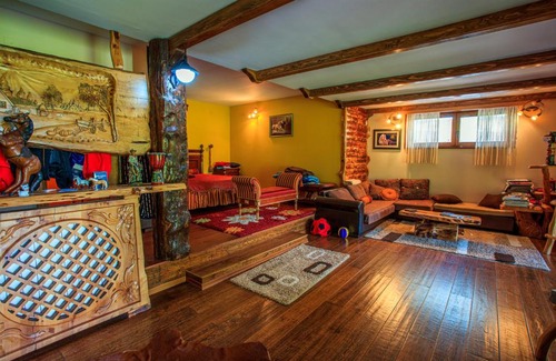 Central Serbia House | Amigosranch