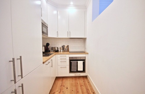 Penha de Franca Apartment | Amomum Apartment, AC, Wifi!New!