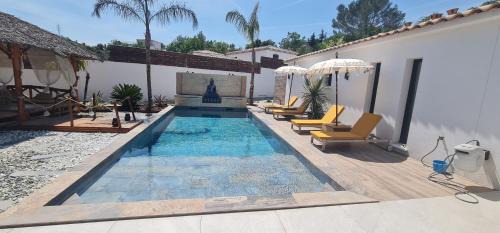 Peypin Bed & Breakfast | Amoremio