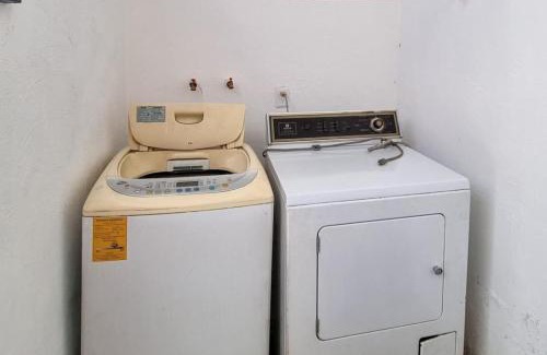 Guadalajara Municipality House | Amplio cuarto en casa