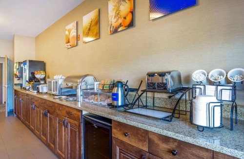 Auburn House | An affordable and welcoming stay in our room !