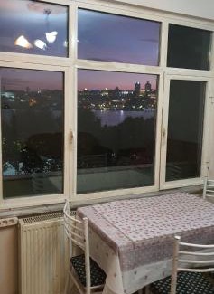 Istanbul City Center Apartment | an apartment near the sea